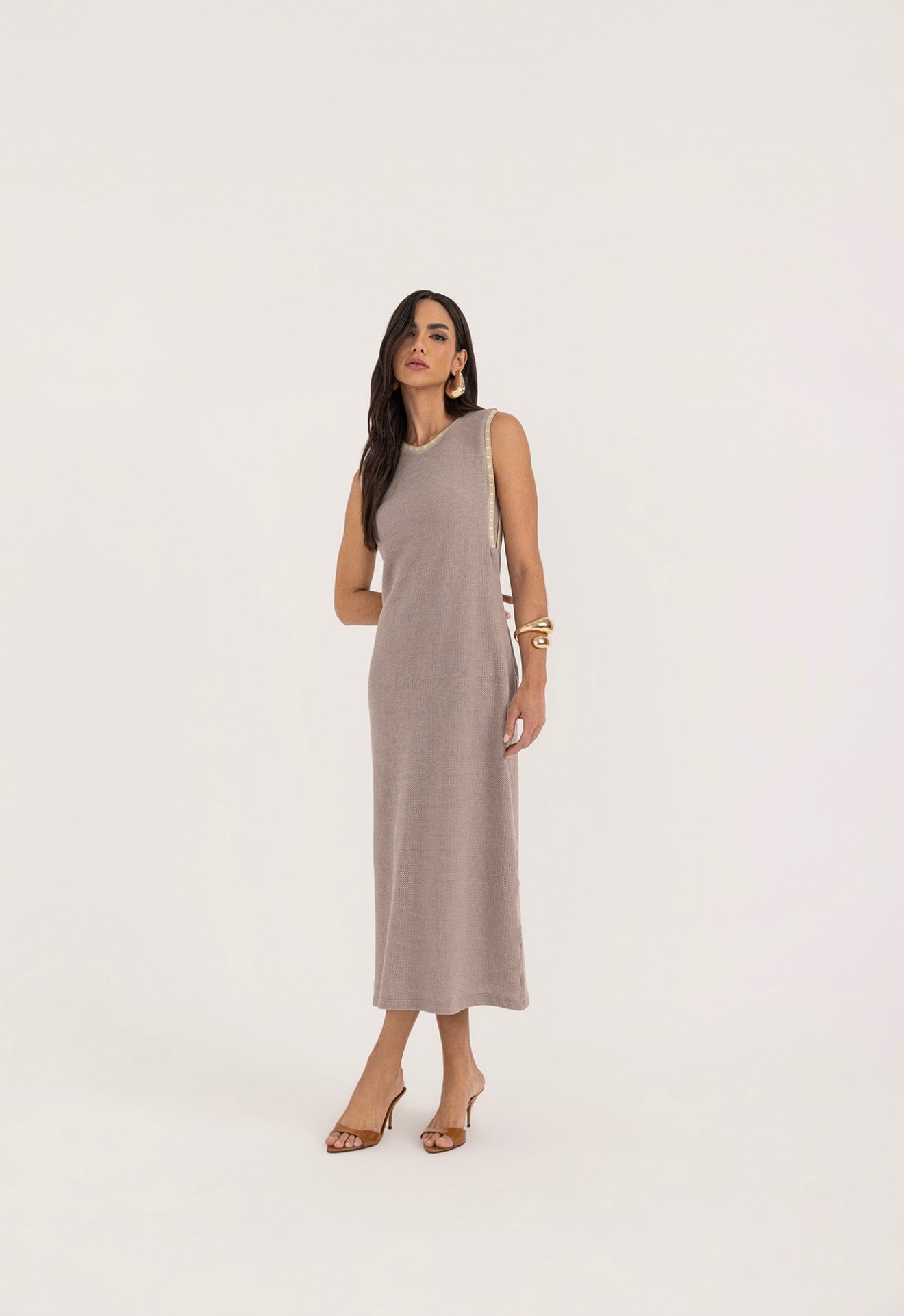 Vestido Midi de Tricot com Retilínea