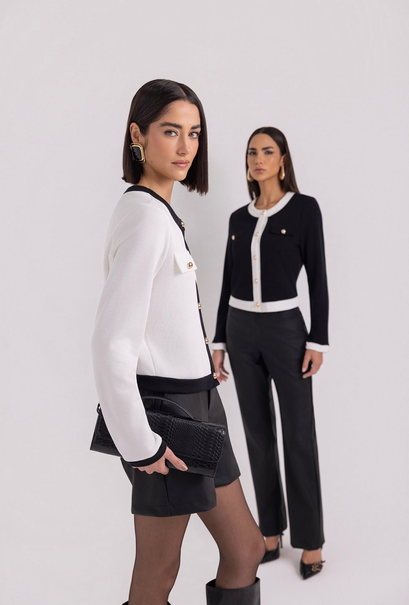 Cardigan Com Botões Detalhe Colque
