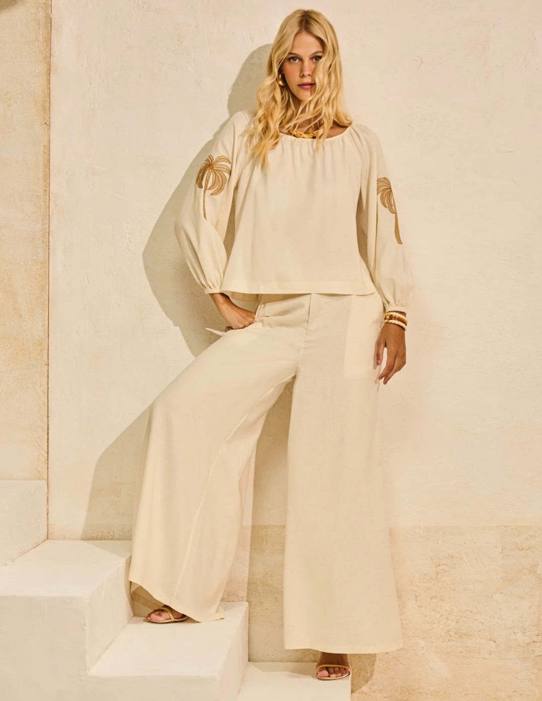 Calça Maxi Pantalona em Linho Blend