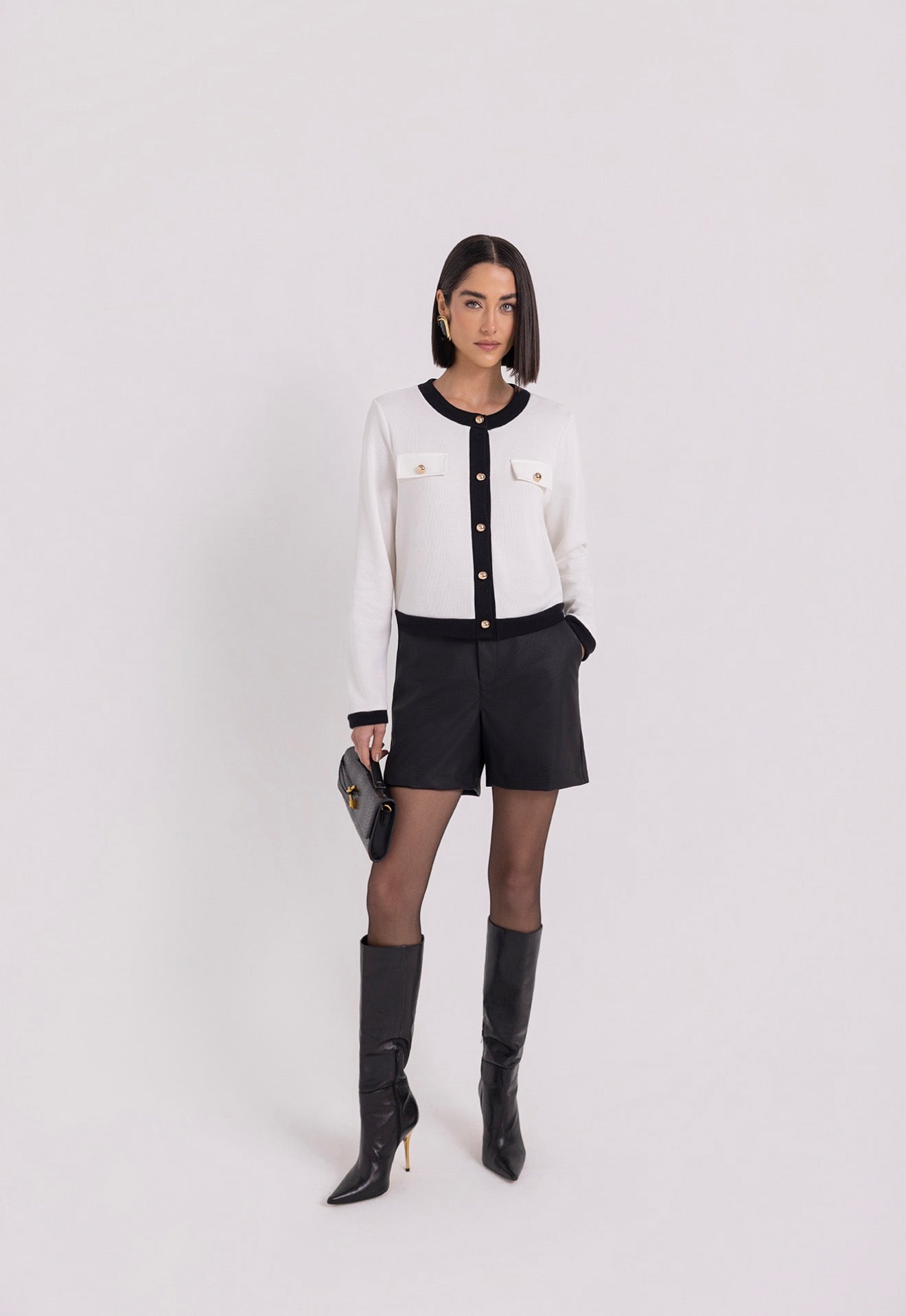 Cardigan Com Botões Detalhe Colque